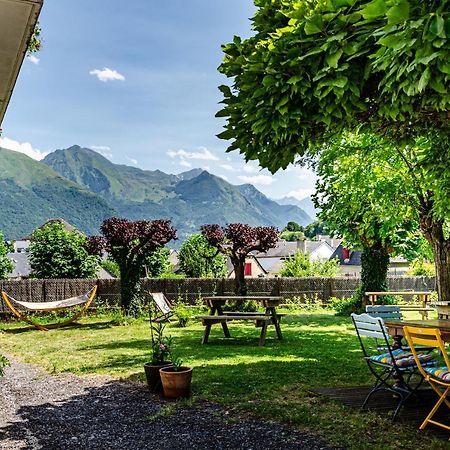 Pyrenees Cycling Lodge Saint-Savin  Eksteriør bilde