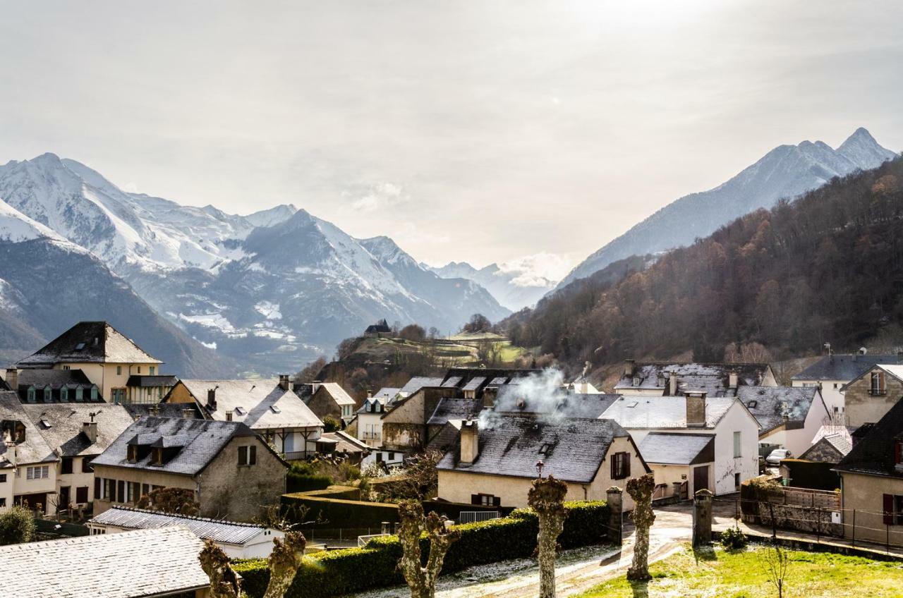 Pyrenees Cycling Lodge Saint-Savin  Eksteriør bilde